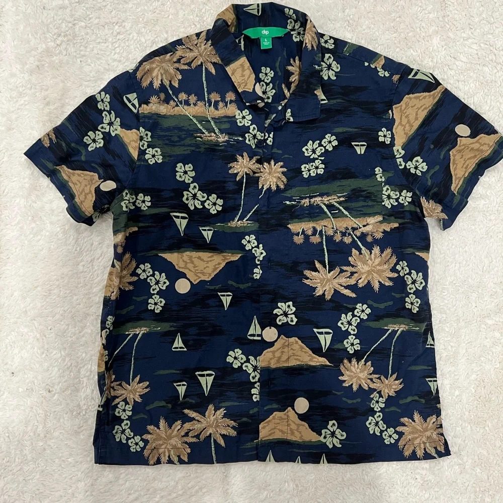 Mens Hawaiian shirt - Picture 1 of 3